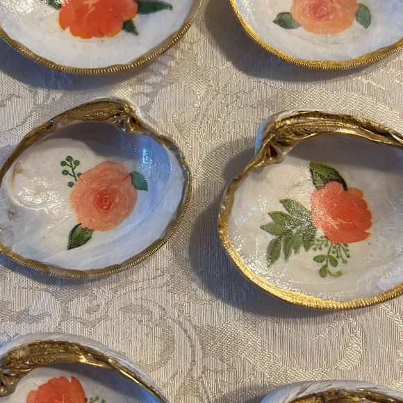 6 Clam Shell Ring Earrings trinket holder with pink flower and painted gold trim
